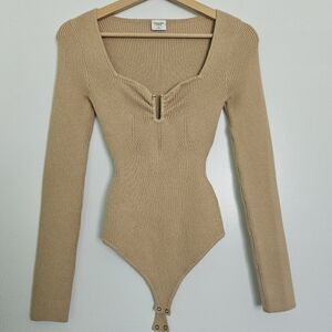 Abercrombie & Fitch Long-Sleeve Hardware Bodysuit Tan Sz XS